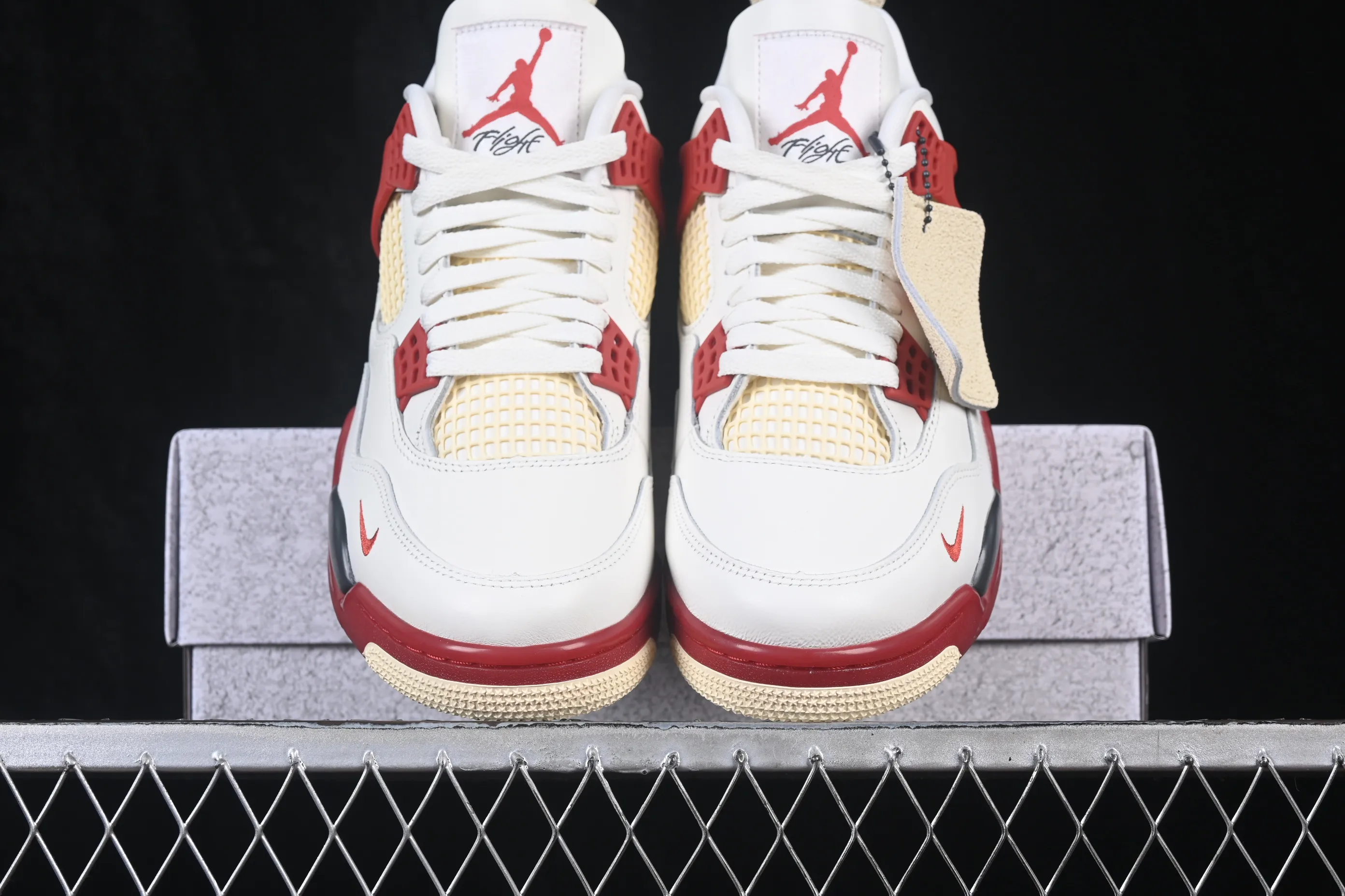 All Categories Air Jordan Jordan Series Basketball Shoes Air Jordan 4 LJR Version Nigel Sylvester x Air Jordan 4 Retro "Brick After Brick" AJ4 Joe 4 White Red Urine Stains 2.0 IQ8055-100